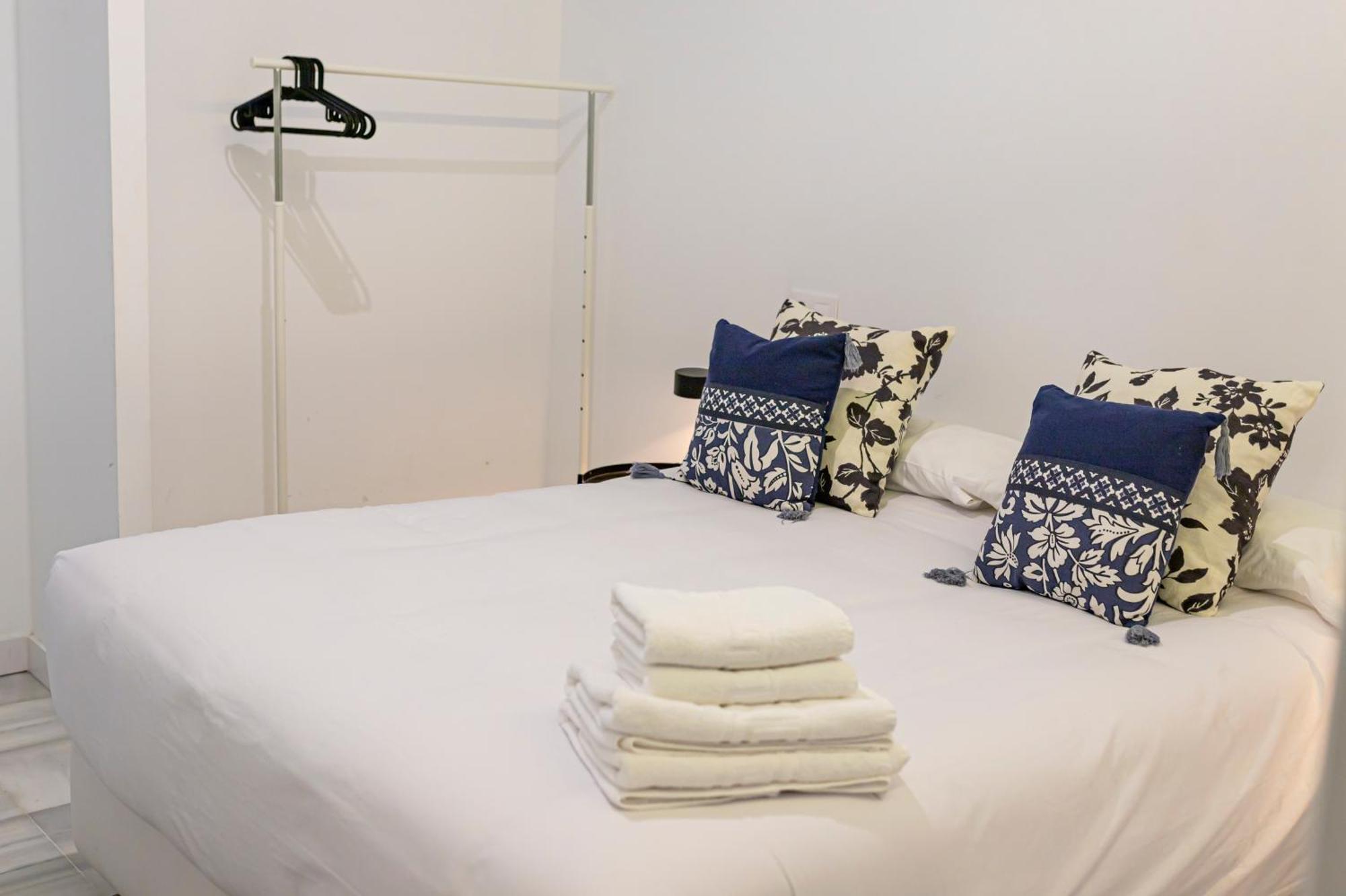 Resolana Suites เซบีญา ภายนอก รูปภาพ