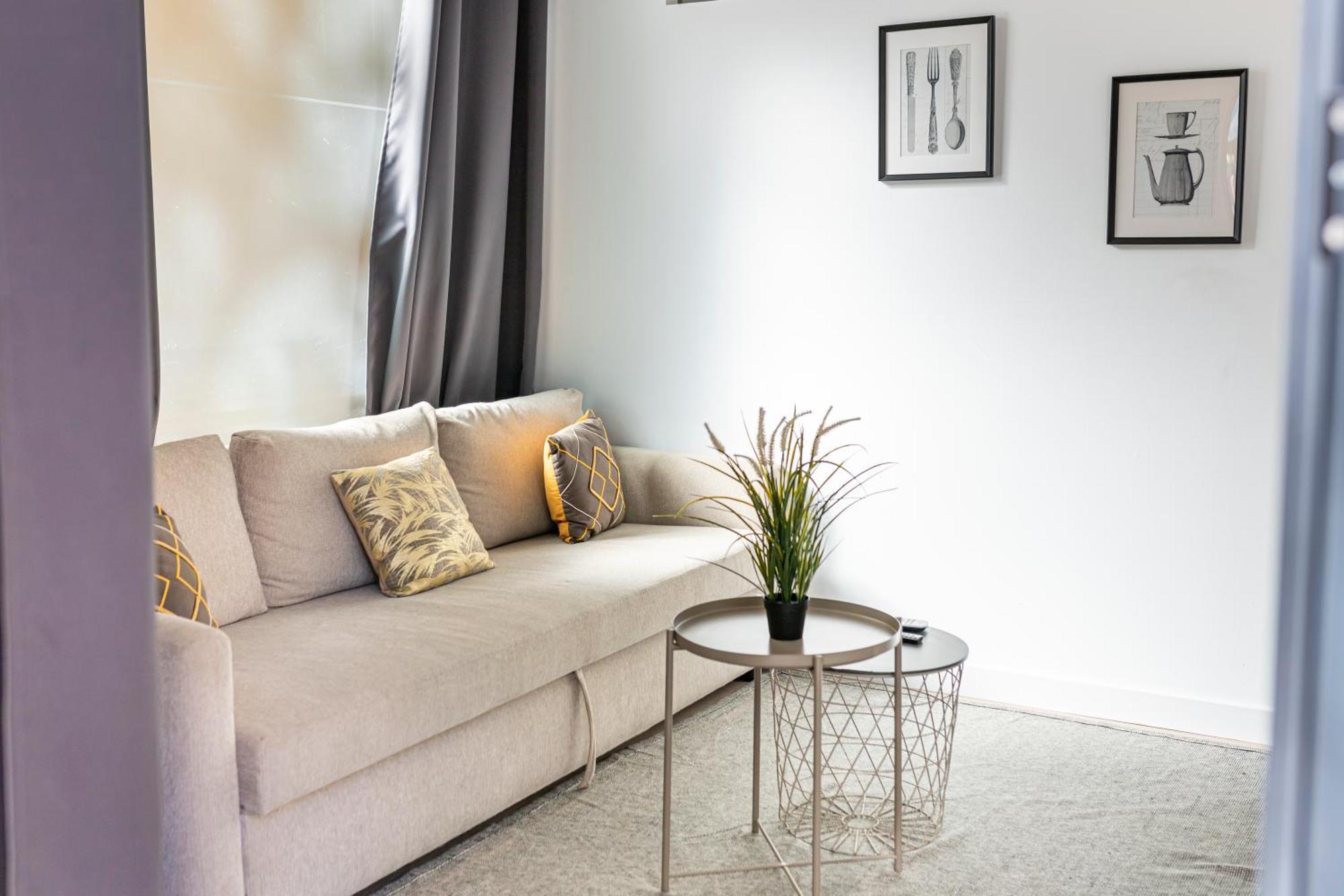 Resolana Suites เซบีญา ภายนอก รูปภาพ