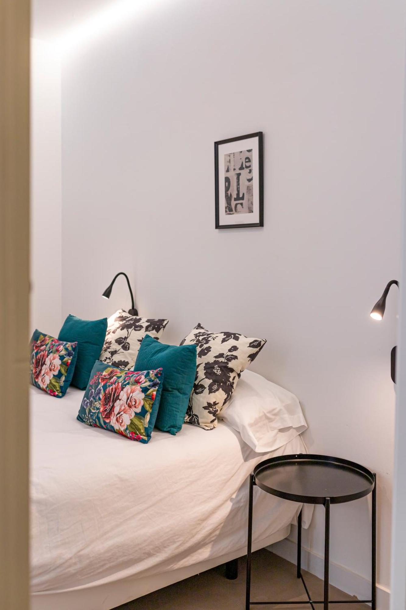 Resolana Suites เซบีญา ภายนอก รูปภาพ
