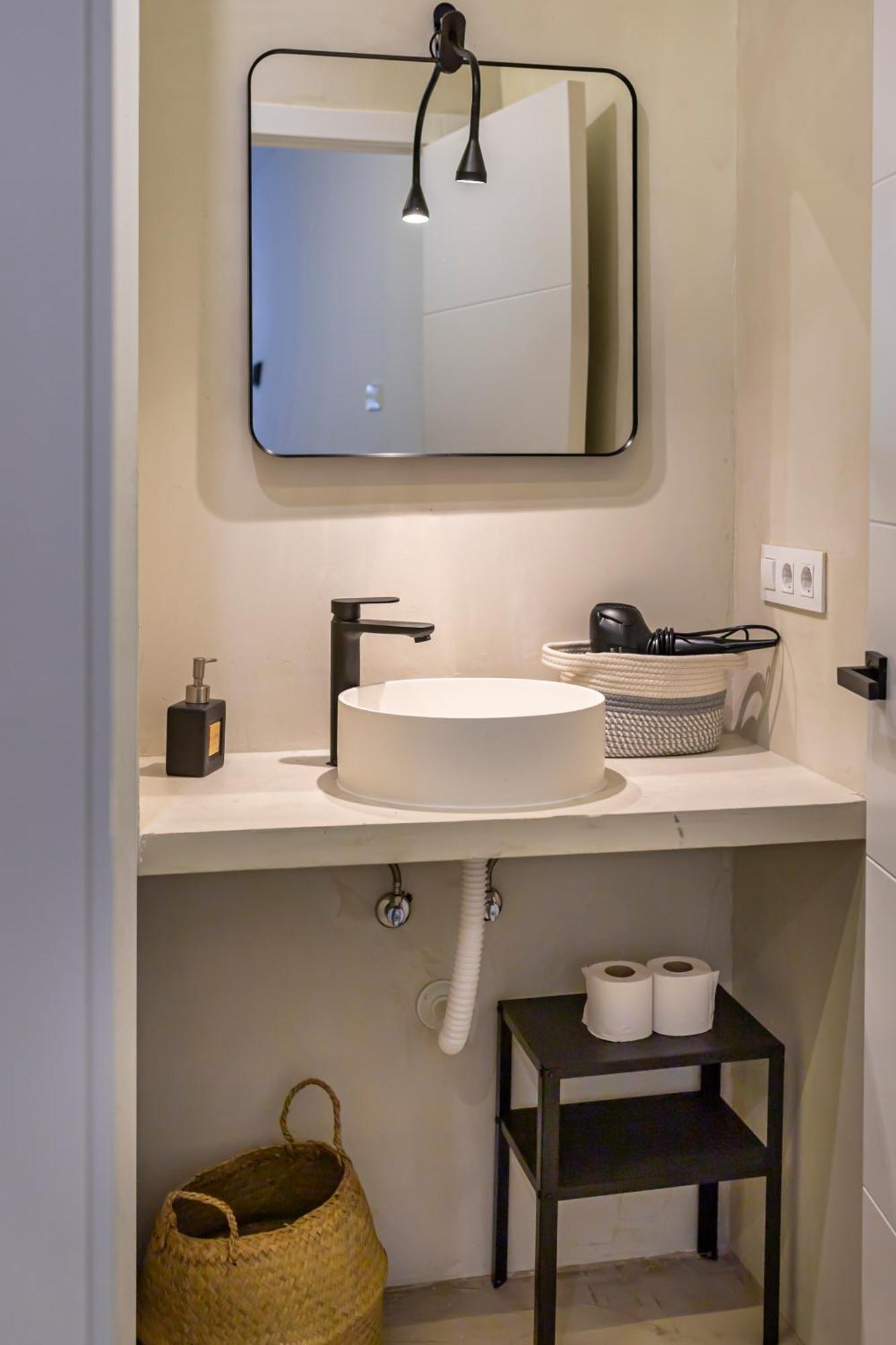 Resolana Suites เซบีญา ภายนอก รูปภาพ
